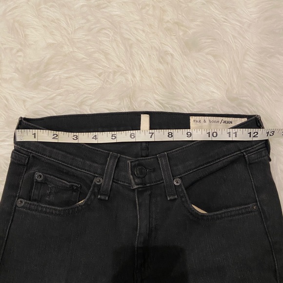 Rag & bone Skinny Jeans - Picture 5 of 9